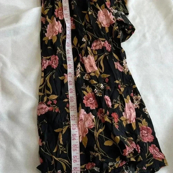 torrid WALK THROUGH MAXI DRESS - STRETCH CHALLIS BLACK‎ FLORAL Size 28 - Picture 9 of 12